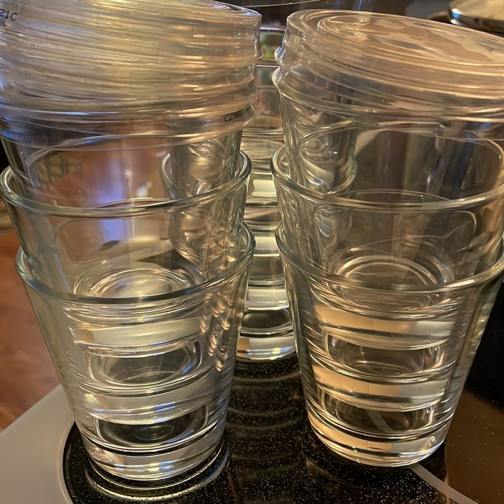 Empty jars, glasses 15, all comes with lids - Picture 6 of 6